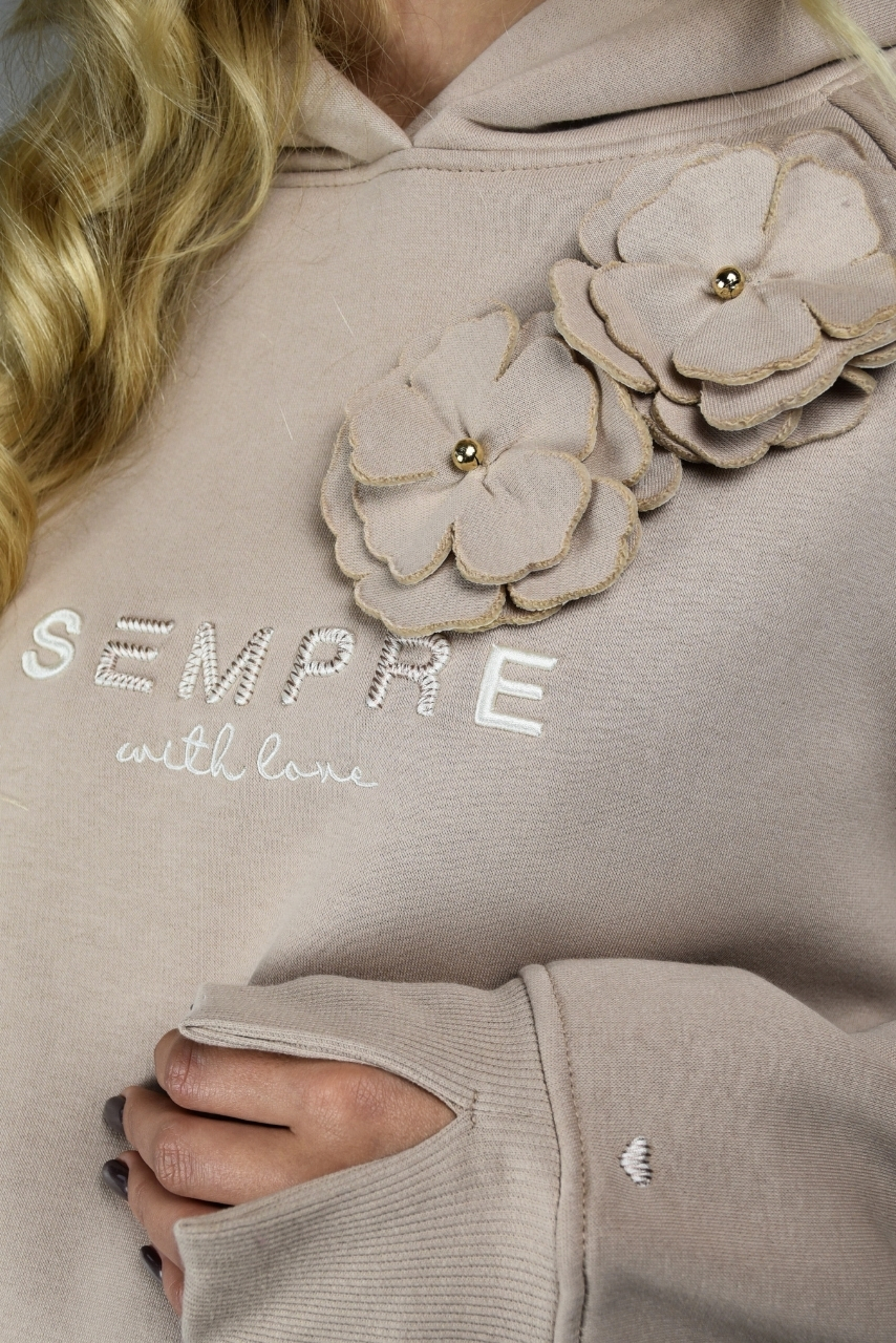 Beżowa bluza ciążowa z kapturem - obrazek 4