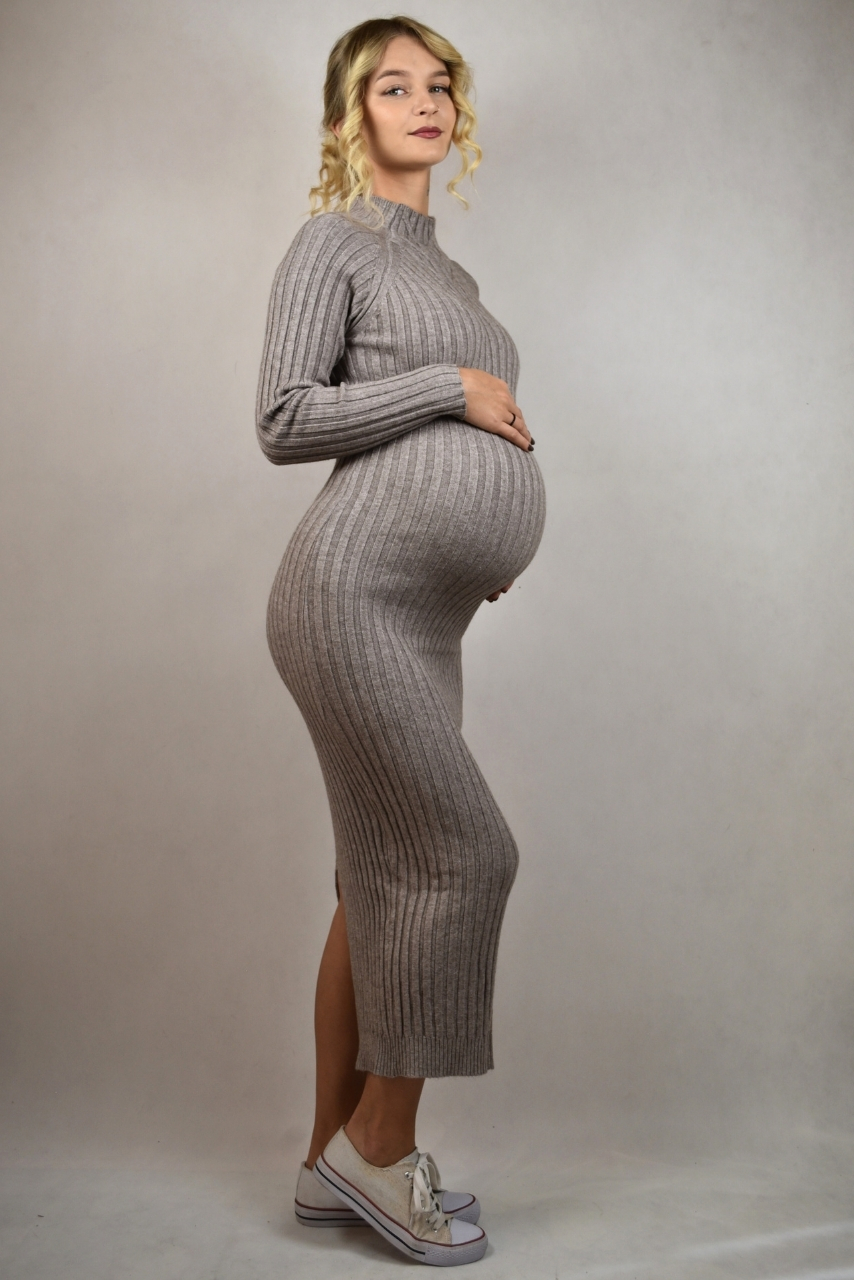 Beżowa sukienka sweterkowa ciążowa długa - obrazek 5
