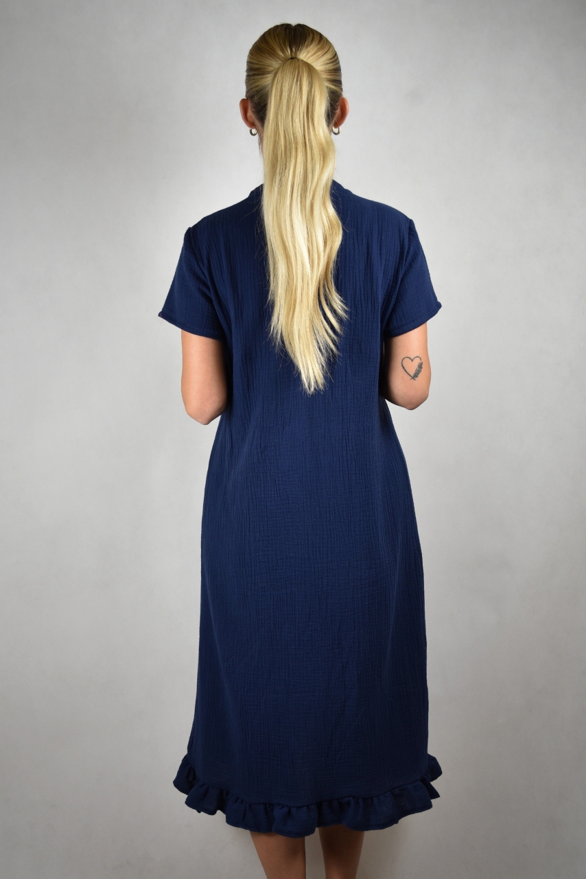 Granatowa muślinowa sukienka do karmienia rozpinana na całej długości - obrazek 5